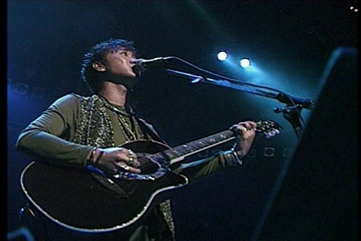 Beyond Live1991生命打仗演唱会完整修复版.Beyond.Touch.The.Life.Live.1991.720P.Concert DVD.AC3-TAG 4.17GB-6.jpg