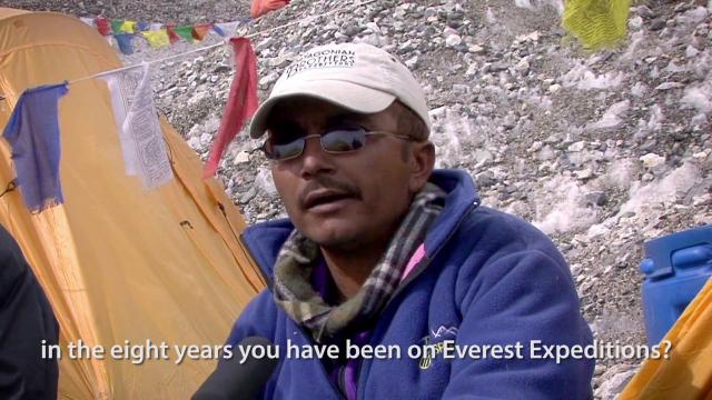 珠峰清道夫/另一种攀缘 Death.Zone.Cleaning.Mount.Everest.2018.1080p.WEBRip.x264-RARBG 1.92GB-1.png
