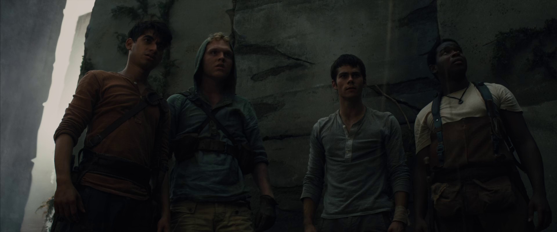 移动迷宫[国英多音轨/中英字幕].The.Maze.Runner.2014.BluRay.1080p.x265.2Audio-MiniHD 2.55GB-4.jpeg