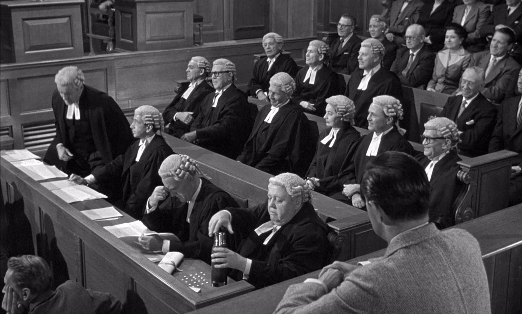 控方证人[中笔墨幕].Witness.for.the.Prosecution.1957.BluRay.1080p.x265.10bit-MiniHD 6.06GB-5.jpeg