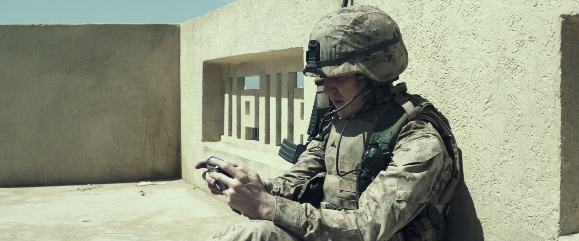 美国狙击手[国英多音轨/中英字幕].American.Sniper.2014.BluRay.1080p.x265.10bit.2Audio-MiniHD 5.24GB-3.jpeg