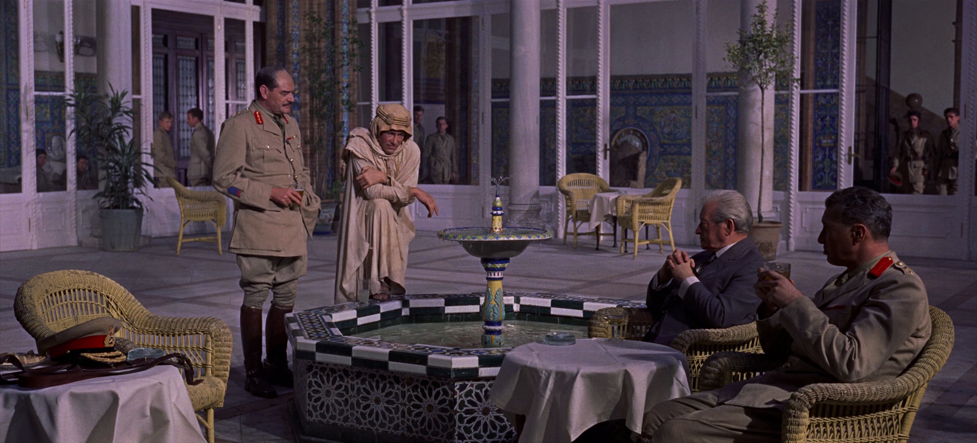 阿拉伯的劳伦斯[国英多音轨/中英字幕].Lawrence.of.Arabia.1962.BluRay.1080p.x265.10bit.2Audio-MiniHD 14.33GB-5.jpeg